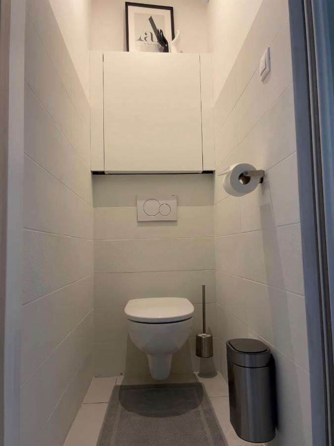 Sweet Home By Zoom Apartments Bratislava Esterno foto
